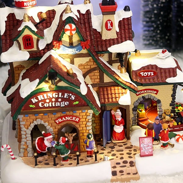Lemax Kringle's Cottage