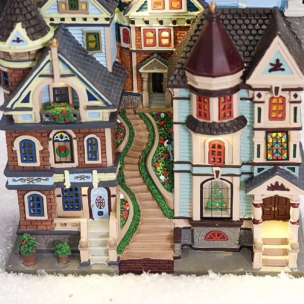Lemax Houses On A Hill