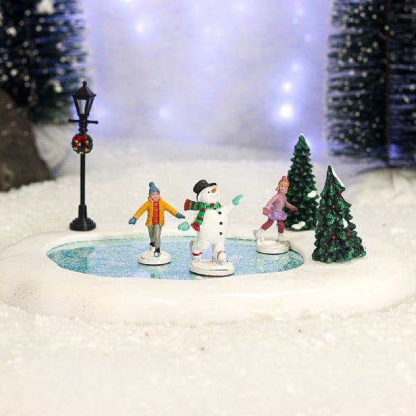  Lemax Frosty Goes Ice Skating