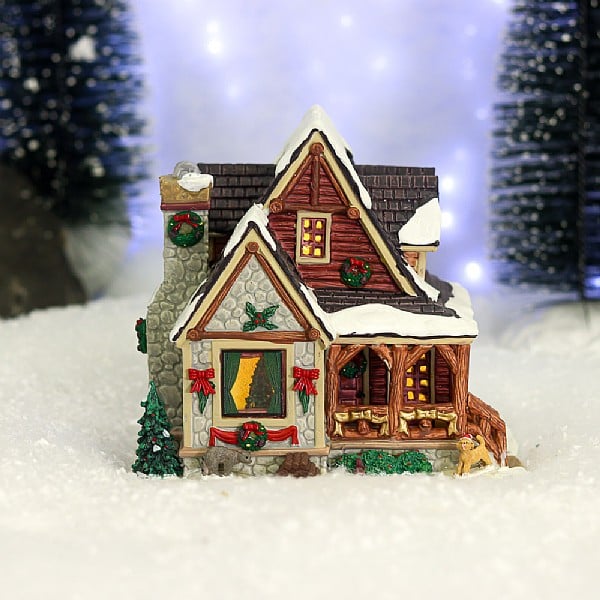  Lemax Christmas Cabin